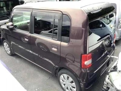 DAIHATSU MOVE CONTE
