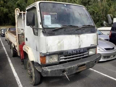 MITSUBISHI CANTER