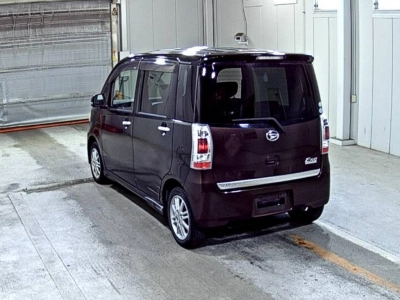 DAIHATSU TANTO EXE