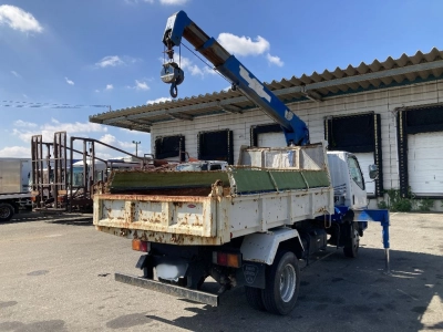 MITSUBISHI CANTER