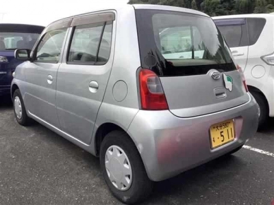 DAIHATSU ESSE