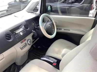 SUBARU LUCRA
