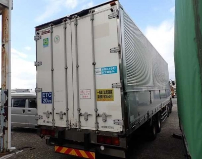 ISUZU GIGA
