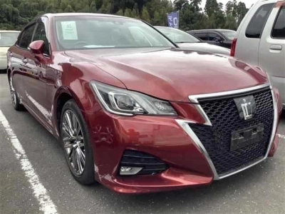 TOYOTA CROWN ATHLETE