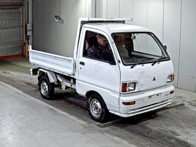 MITSUBISHI MINICAB TRUCK
