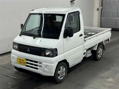 MITSUBISHI MINICAB TRUCK