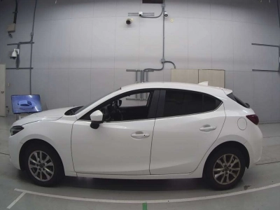MAZDA AXELA SPORT