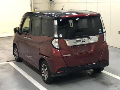 TOYOTA TANK