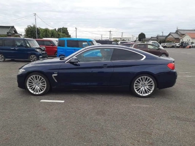 BMW 4 SERIES