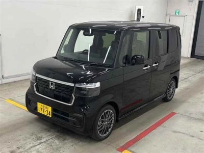 HONDA N BOX CUSTOM