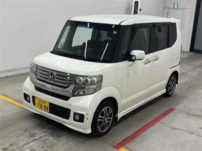 HONDA N BOX CUSTOM