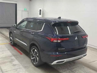 MITSUBISHI OUTLANDER PHEV