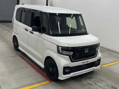 HONDA N BOX CUSTOM
