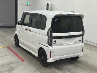 HONDA N BOX CUSTOM
