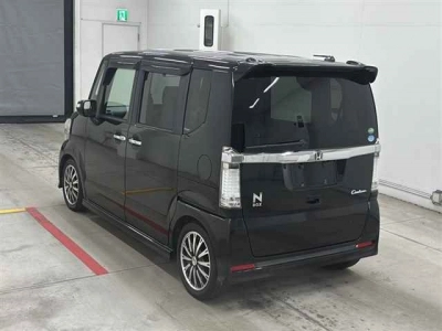HONDA N BOX CUSTOM