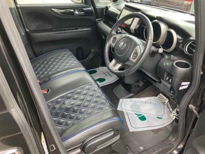 HONDA N BOX CUSTOM