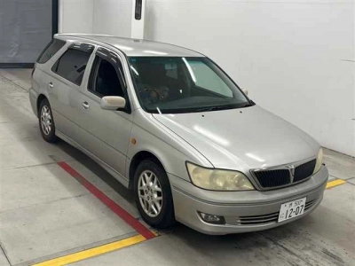 TOYOTA VISTA ARDEO
