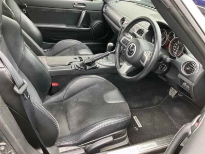 MAZDA ROADSTER