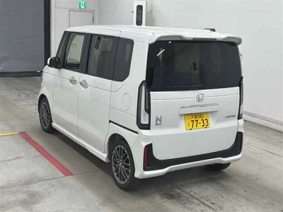 HONDA N BOX CUSTOM