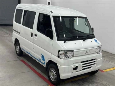 MITSUBISHI MINICAB MIEV