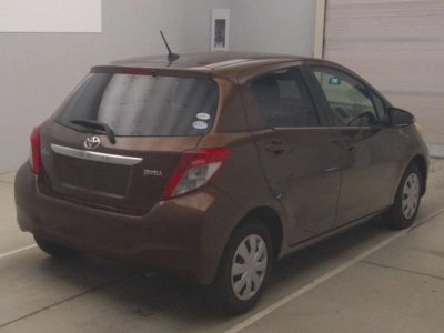 TOYOTA VITZ