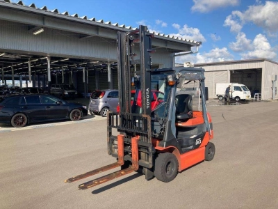 TOYOTA  FORKLIFT 