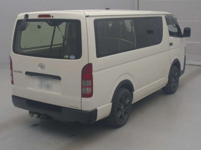TOYOTA REGIUS VAN