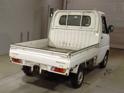 MITSUBISHI MINICAB TRUCK