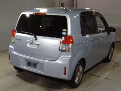 TOYOTA SPADE