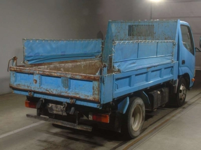 TOYOTA DYNA TRUCK