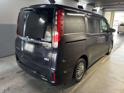 TOYOTA ESQUIRE