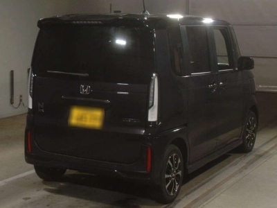 HONDA N BOX CUSTOM