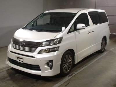 TOYOTA VELLFIRE