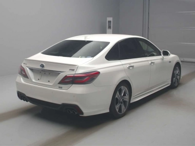 TOYOTA CROWN HYBRID