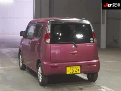 SUZUKI MRWAGON