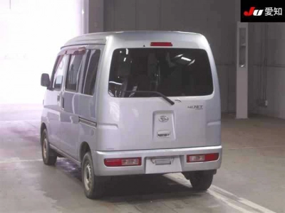 DAIHATSU HIJET VAN