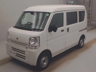 NISSAN CLIPPER VAN