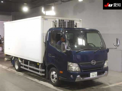 HINO DUTRO TRUCK