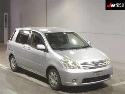 TOYOTA RAUM