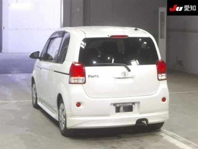 TOYOTA PORTE