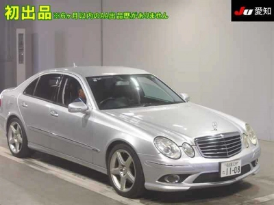 MERCEDES BENZ E CLASS