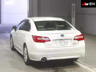 SUBARU LEGACY B4