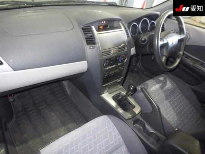 NISSAN WINGROAD