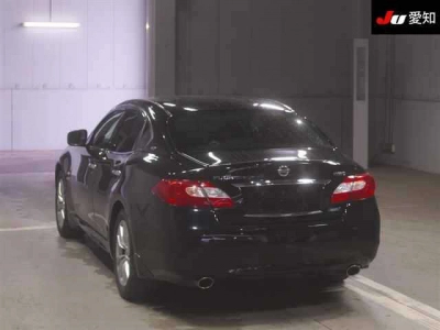 NISSAN FUGA HYBRID