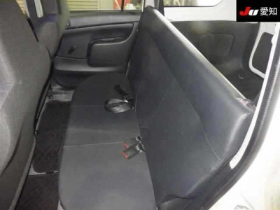 TOYOTA SUCCEED WAGON