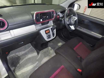 DAIHATSU BOON