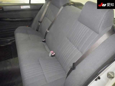 TOYOTA CROWN COMFORT