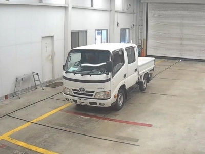 TOYOTA DYNA