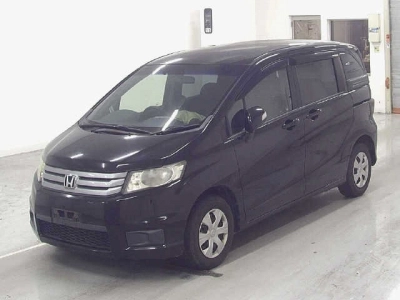 HONDA FREED SPIKE