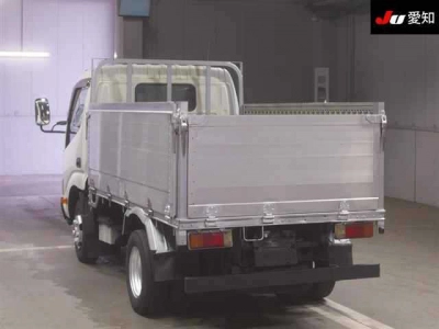 TOYOTA DYNA TRUCK